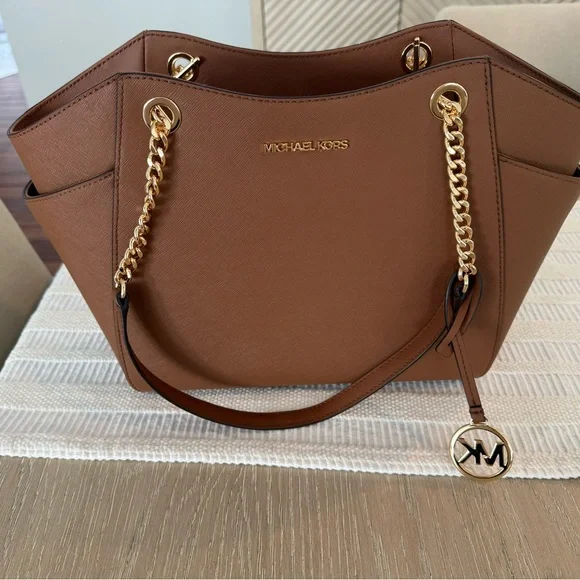 New Michael Kors Jet Set Chain Tote – Luggage Brown - Picture 7 of 13